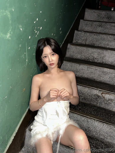 【2023_08_04】All_naked_sex_in_the_kichen_caution_need_to_see_next.m4v